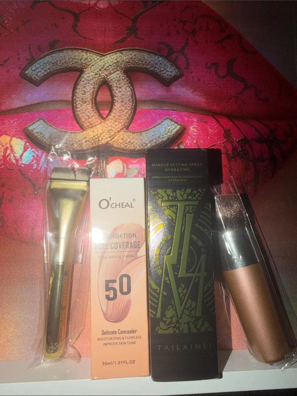 Tailaimei Full Coverage Foundation & Brush 4 PC Set - Champagne Color -NO BOX 🗃️